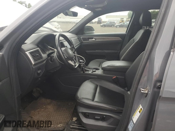 2020 Volkswagen Atlas SE with VIN 1V21E2CA2LC217394, listed as a Copart auction lot 62007135 with 150,599 mi miles and Salvage title. Bid and sale history available at DreamBid. Image 7.