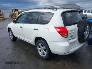 2008 Toyota RAV4 with VIN JTMBD33V186064692, listed as a IAAI auction lot 41817991 with 213,158 mi miles. Bid and sale history available at carsss.com. Image 3.
