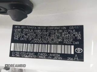 2011 Toyota Prius I z VIN JTDKN3DU9B1363774, wystawiony jako IAAI lot #42153950 z przebiegiem 104 319 mil mil oraz . Historia ofert i sprzedaży dostępna na DreamBid. Obrazek 9.