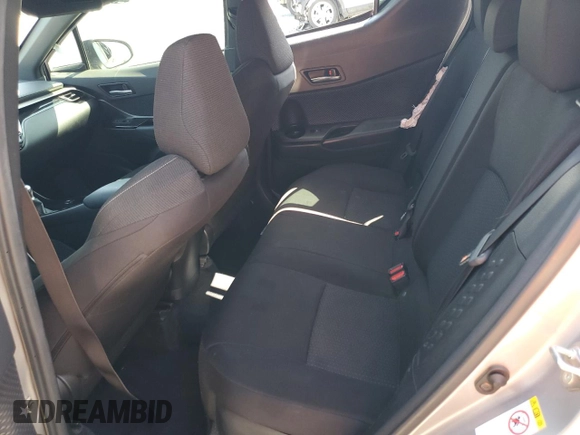 2019 Toyota C-HR XLE z VIN JTNKHMBX3K1050175, wystawiony jako Copart lot #52364415 z przebiegiem 69 811 mil mil oraz Szkoda całkowita • Salvage title. Historia ofert i sprzedaży dostępna na DreamBid. Obrazek 11.