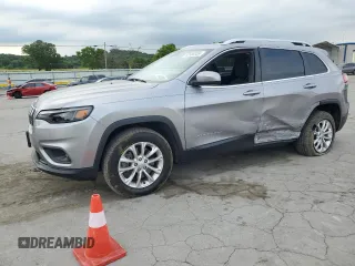 2019 Jeep Cherokee Latitude with VIN 1C4PJMCBXKD489213, listed as a Copart auction lot 62605505 with 136,032 mi miles and Salvage title. Bid and sale history available at DreamBid. Image 1.