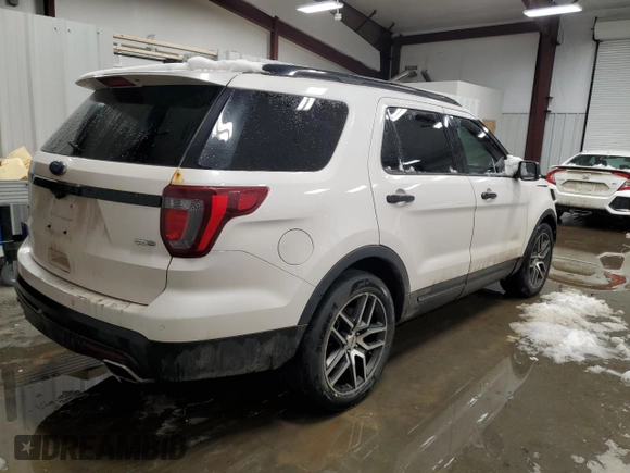 2017 Ford Explorer Sport with VIN 1FM5K8GT9HGD15327, listed as a Copart auction lot 46400435 with 276,393 mi miles and Salvage Title. Bid and sale history available at DreamBid. Image 3.