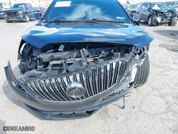 2014 Buick LaCrosse Premium II with VIN 1G4GF5G31EF228597, listed as a IAAI auction lot 41592629 with NaN miles. Bid and sale history available at carsss.com. Image 6.