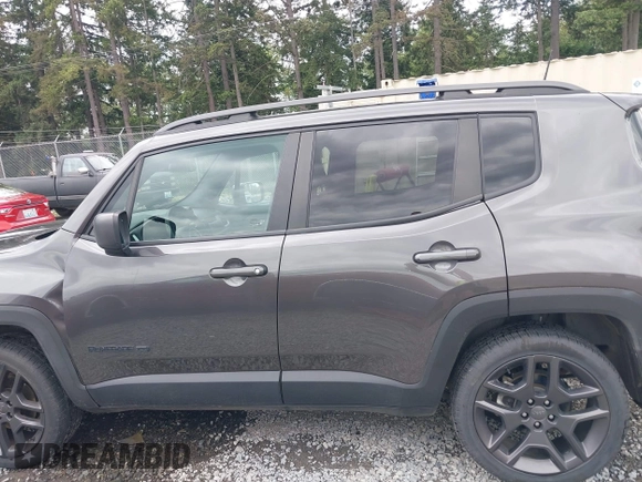 2021 Jeep Renegade Latitude with VIN ZACNJDBB8MPM77202, listed as a IAAI auction lot 42554666 with 18,489 mi miles and . Bid and sale history available at DreamBid. Image 14.