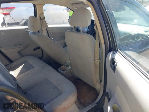 2009 Chevrolet Cobalt with VIN 1G1AS58H697104561, listed as a IAAI auction lot 41683986 with 217,913 mi miles and . Bid and sale history available at DreamBid. Image 8.