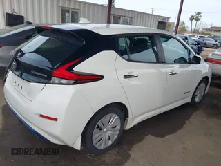 2018 Nissan LEAF S with VIN 1N4AZ1CP6JC303184, listed as a IAAI auction lot 41840462 with 122,983 mi miles and . Bid and sale history available at DreamBid. Image 4.
