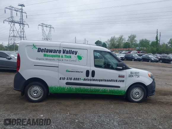 2016 Ram ProMaster City Cargo Tradesman z VIN ZFBERFAT7G6B26912, wystawiony jako IAAI lot #42202902 z przebiegiem 81 553 mil mil oraz . Historia ofert i sprzedaży dostępna na DreamBid. Obrazek 13.