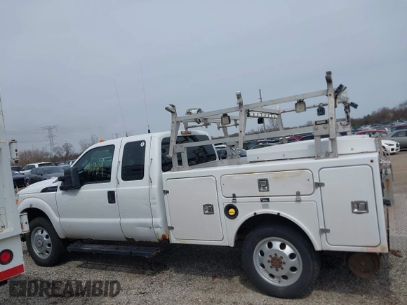 2011 Ford F-350 with VIN 1FD7X3B67BEC99033, listed as a IAAI auction lot 41891789 with 264,130 mi miles and . Bid and sale history available at DreamBid. Image 14.