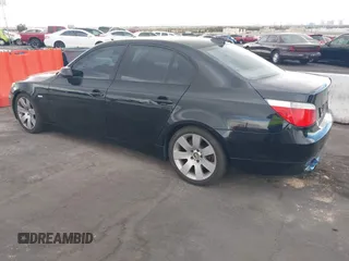 2007 BMW 5 Series 530i with VIN WBANE73527CM57227, listed as a IAAI auction lot 41724097 with 181,689 mi miles. Bid and sale history available at carsss.com. Image 3.