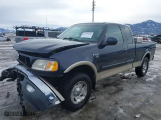 2000 Ford F-150 XL with VIN 2FTRX18L4YCA71181, listed as a IAAI auction lot 41598088 with 1 mi miles. Bid and sale history available at carsss.com. Image 17.