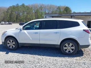 2016 Chevrolet Traverse LT z VIN 1GNKRHKD8GJ339310, wystawiony jako IAAI lot #41851163 z przebiegiem 263 183 mil mil oraz . Historia ofert i sprzedaży dostępna na DreamBid. Obrazek 14.