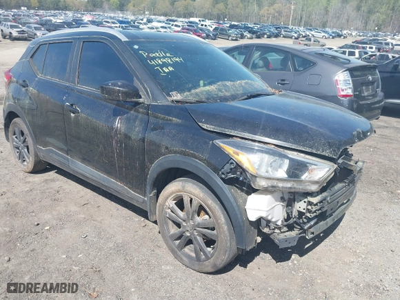2018 Nissan Kicks SR with VIN 3N1CP5CU1JL527038, listed as a IAAI auction lot 41898194 with 47,292 mi miles. Bid and sale history available at carsss.com. Image 1.
