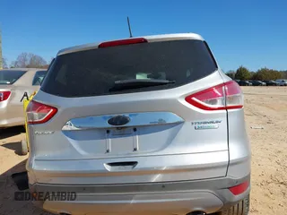 2015 Ford Escape Titanium with VIN 1FMCU0JX2FUB70760, listed as a IAAI auction lot 41649089 with 1 mi miles. Bid and sale history available at carsss.com. Image 17.