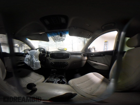2016 Kia Sorento LX with VIN 5XYPGDA3XGG048328, listed as a IAAI auction lot 41836120 with 121,029 mi miles and . Bid and sale history available at DreamBid. Image 19.