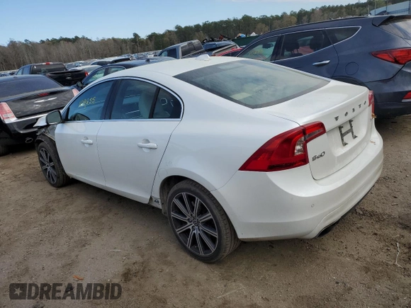 2015 Volvo S60 T6 Drive-E with VIN YV149MFK8F1345555, listed as a Copart auction lot 44394993 with 109,255 mi miles. Bid and sale history available at carsss.com. Image 2.