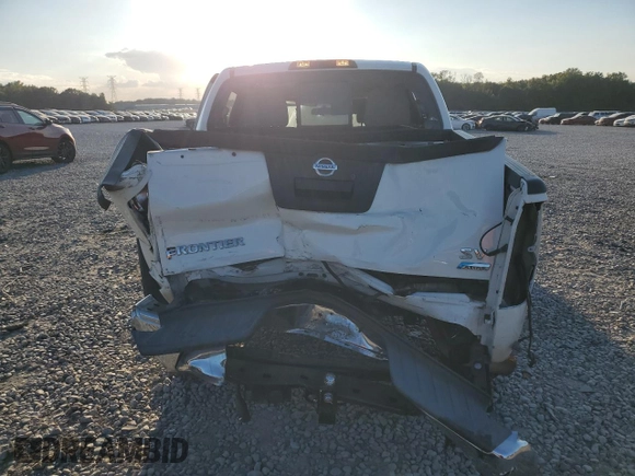 2019 Nissan Frontier Desert Runner z VIN 1N6DD0ER3KN752338, wystawiony jako Copart lot #73179324 z przebiegiem 126 955 mil mil oraz Szkoda całkowita • Salvage title. Historia ofert i sprzedaży dostępna na DreamBid. Obrazek 6.