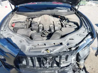 2022 Maserati Levante Modena S z VIN ZN661ZUM0NX400467, wystawiony jako IAAI lot #41294140 z przebiegiem 93 148 mil mil oraz . Historia ofert i sprzedaży dostępna na DreamBid. Obrazek 10.