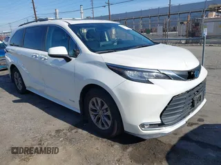 2021 Toyota Sienna XLE z VIN 5TDJRKEC7MS009306, wystawiony jako IAAI lot #42328482 z przebiegiem 169 443 mil mil oraz . Historia ofert i sprzedaży dostępna na DreamBid. Obrazek 1.