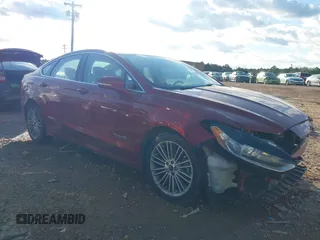 2014 Ford Fusion SE Hybrid with VIN 3FA6P0LU9ER106870, listed as a IAAI auction lot 41805942 with 1 mi miles. Bid and sale history available at carsss.com. Image 1.