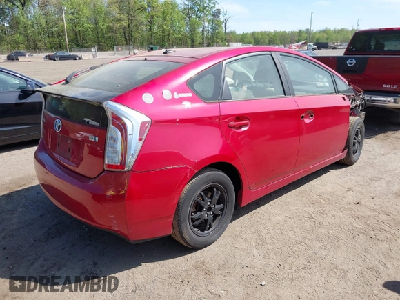 2013 Toyota Prius One with VIN JTDKN3DU5D0355406, listed as a IAAI auction lot 42091467 with 136,356 mi miles. Bid and sale history available at carsss.com. Image 4.