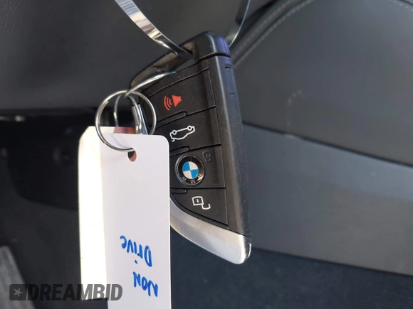 2022 BMW X4 xDrive30i z VIN 5UX33DT08N9M99042, wystawiony jako IAAI lot #42032331 z przebiegiem 34 363 mil mil oraz . Historia ofert i sprzedaży dostępna na DreamBid. Obrazek 11.