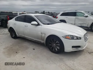 2015 Jaguar XF I4 T Premium with VIN SAJWA0FS6FPU86301, listed as a Copart auction lot 45493755 with 111,885 mi miles and Clean Title. Bid and sale history available at carsss.com. Image 4.