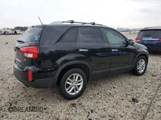 2015 Kia Sorento LX with VIN 5XYKT3A61FG609329, listed as a Copart auction lot 86425024 with 165,153 mi miles and Salvage Title. Bid and sale history available at carsss.com. Image 3.