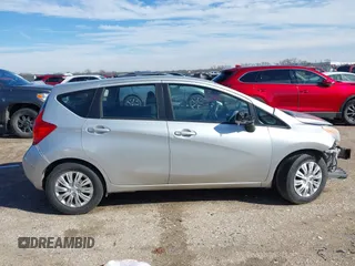 2015 Nissan Note S Plus z VIN 3N1CE2CP2FL402023, wystawiony jako IAAI lot #41461979 z przebiegiem 165 437 mil mil oraz . Historia ofert i sprzedaży dostępna na DreamBid. Obrazek 13.
