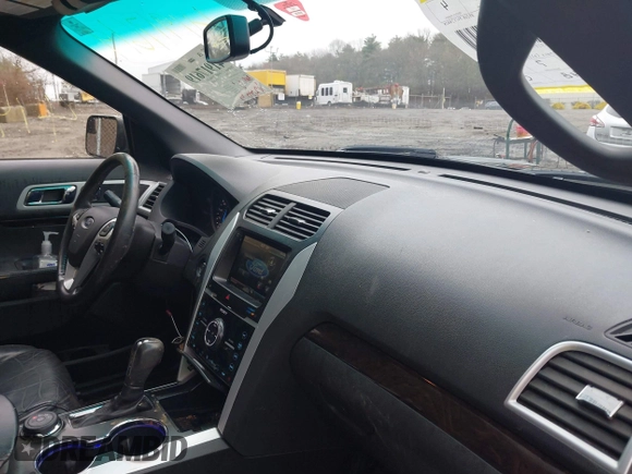 2015 Ford Explorer Limited with VIN 1FM5K8F80FGA56334, listed as a IAAI auction lot 41917619 with 102,395 mi miles and . Bid and sale history available at DreamBid. Image 5.