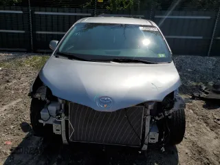 2016 Toyota Sienna LE with VIN 5TDJK3DC4GS138474, listed as a Copart auction lot 63862124 with 0 mi miles and Salvage Title. Bid and sale history available at carsss.com. Image 5.