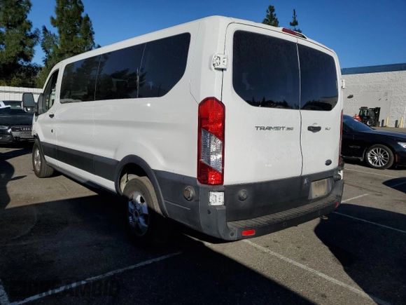 2020 Ford Transit Passenger XL with VIN 1FBAX2Y89LKA26454, listed as a Copart auction lot 41625595 with 78,358 mi miles and Salvage title. Bid and sale history available at DreamBid. Image 2.