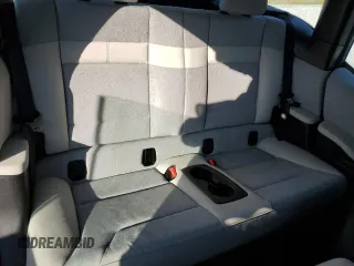 2015 BMW i3 с VIN WBY1Z4C53FV501645, выставлен на аукционе Copart как лот 52301145 с пробегом 61 740 миль миль и Списание • Salvage title. История ставок и продаж доступна на DreamBid. Изображение 11.