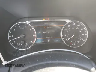 2024 Nissan Sentra SV z VIN 3N1AB8CV7RY210170, wystawiony jako Copart lot #50139085 z przebiegiem 27 170 mil mil oraz Szkoda całkowita • Salvage title. Historia ofert i sprzedaży dostępna na DreamBid. Obrazek 9.