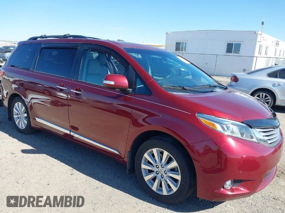2015 Toyota Sienna Ltd with VIN 5TDDK3DC3FS112783, listed as a IAAI auction lot 41435212 with 62,793 mi miles. Bid and sale history available at carsss.com. Image 1.