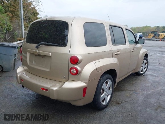 2008 Chevrolet HHR LS with VIN 3GNDA13DX8S625911, listed as a IAAI auction lot 41961468 with 100,082 mi miles. Bid and sale history available at carsss.com. Image 4.