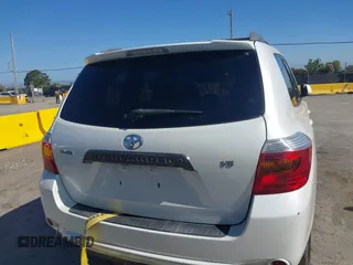 2008 Toyota Highlander Sport z VIN JTEDS43A082028979, wystawiony jako IAAI lot #42312859 z przebiegiem Nie podano mil oraz . Historia ofert i sprzedaży dostępna na DreamBid. Obrazek 15.
