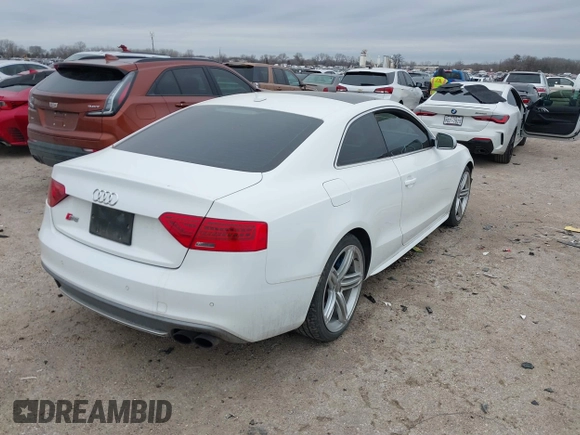2013 Audi S5 Premium Plus z VIN WAUCGAFR0DA006611, wystawiony jako IAAI lot #41636149 z przebiegiem 212 323 mil mil oraz . Historia ofert i sprzedaży dostępna na DreamBid. Obrazek 4.
