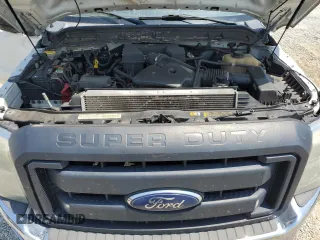 2013 Ford F-250 XL with VIN 1FT7W2B62DEB41705, listed as a Copart auction lot 62207935 with 397,956 mi miles and Salvage title. Bid and sale history available at DreamBid. Image 11.