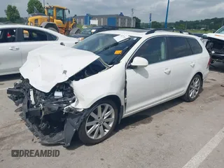 2013 Volkswagen Jetta TDI with VIN 3VWPL7AJ0DM664563, listed as a IAAI auction lot 42271539 with 122,035 mi miles and . Bid and sale history available at DreamBid. Image 2.