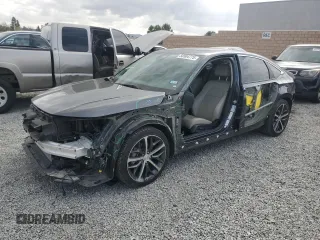2024 Honda Civic Touring z VIN 2HGFE1F98RH336464, wystawiony jako Copart lot #50504775 z przebiegiem 14 655 mil mil oraz Szkoda całkowita • Salvage title. Historia ofert i sprzedaży dostępna na DreamBid. Obrazek 1.