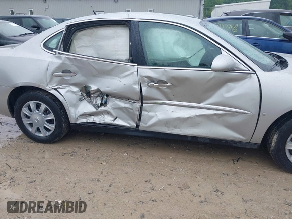 2008 Buick LaCrosse CX with VIN 2G4WC582981169384, listed as a IAAI auction lot 42385136 with 101,504 mi miles and . Bid and sale history available at DreamBid. Image 6.