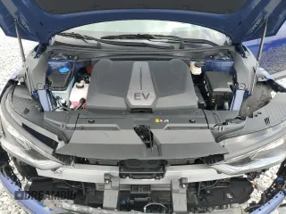 2024 Kia EV6 GT z VIN KNDC5DLE9R5219763, wystawiony jako Copart lot #50449205 z przebiegiem 360 mil mil oraz Szkoda całkowita • Salvage title. Historia ofert i sprzedaży dostępna na DreamBid. Obrazek 14.