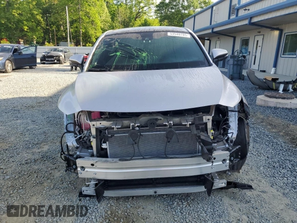 2024 Toyota Venza LE with VIN JTEAAAAH5RJ175424, listed as a Copart auction lot 53540785 with 6,870 mi miles and Salvage Title. Bid and sale history available at carsss.com. Image 5.