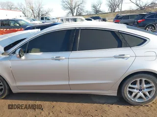 2015 Ford Fusion SE with VIN 1FA6P0HD9F5122600, listed as a IAAI auction lot 41920122 with 177,141 mi miles. Bid and sale history available at carsss.com. Image 14.