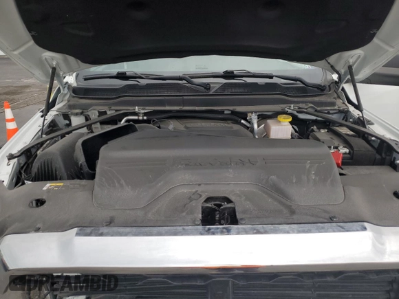 2022 Ram 2500 Tradesman z VIN 3C6UR5CJ2NG441695, wystawiony jako Copart lot #55985655 z przebiegiem 2 632 mil mil oraz Szkoda całkowita • Salvage title. Historia ofert i sprzedaży dostępna na DreamBid. Obrazek 11.