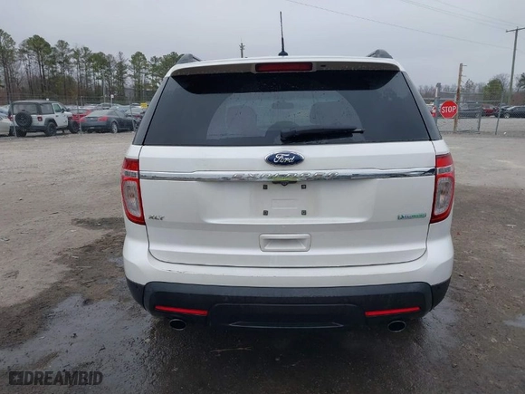 2013 Ford Explorer XLT with VIN 1FM5K7D97DGA65793, listed as a IAAI auction lot 41786805 with NaN miles. Bid and sale history available at carsss.com. Image 16.