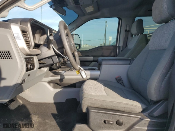 2023 Ford Super Duty F-250 SRW XL with VIN 1FT8W2BT7PED01186, listed as a Copart auction lot 85643614 with 43,278 mi miles and Salvage Title. Bid and sale history available at carsss.com. Image 7.