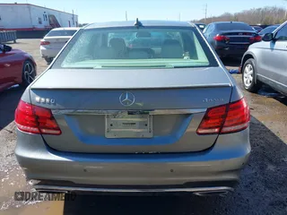 2014 Mercedes-Benz E 550 Sport with VIN WDDHF9BB0EB040245, listed as a IAAI auction lot 41817415 with 162,238 mi miles and . Bid and sale history available at DreamBid. Image 16.