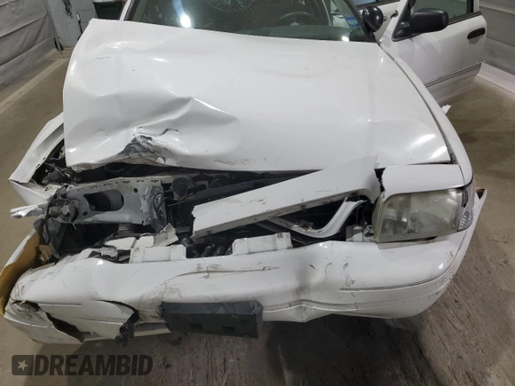 2010 Ford Police Interceptor z VIN 2FABP7BV4AX127168, wystawiony jako Copart lot #53835655 z przebiegiem 177 690 mil mil oraz Szkoda całkowita • Salvage title. Historia ofert i sprzedaży dostępna na DreamBid. Obrazek 11.