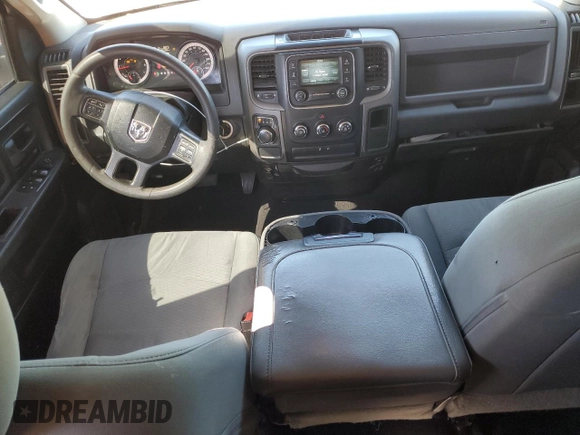2018 Ram 1500 Express z VIN 1C6RR6FT6JS131898, wystawiony jako Copart lot #46692795 z przebiegiem 200 929 mil mil oraz Szkoda całkowita • Salvage title. Historia ofert i sprzedaży dostępna na DreamBid. Obrazek 8.